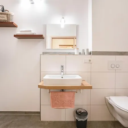 Komfort Roemersberger - 6 Appartement Vogtareuth